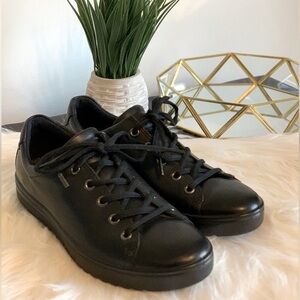 ECCO Black Leather Sneakers